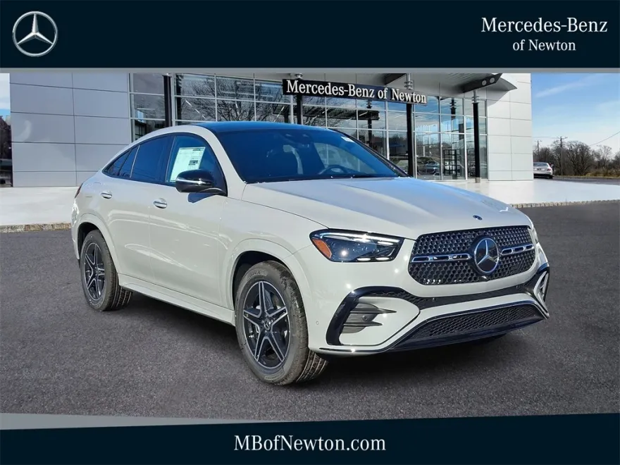2025 Mercedes Benz GLE 450 4MATIC photo 1