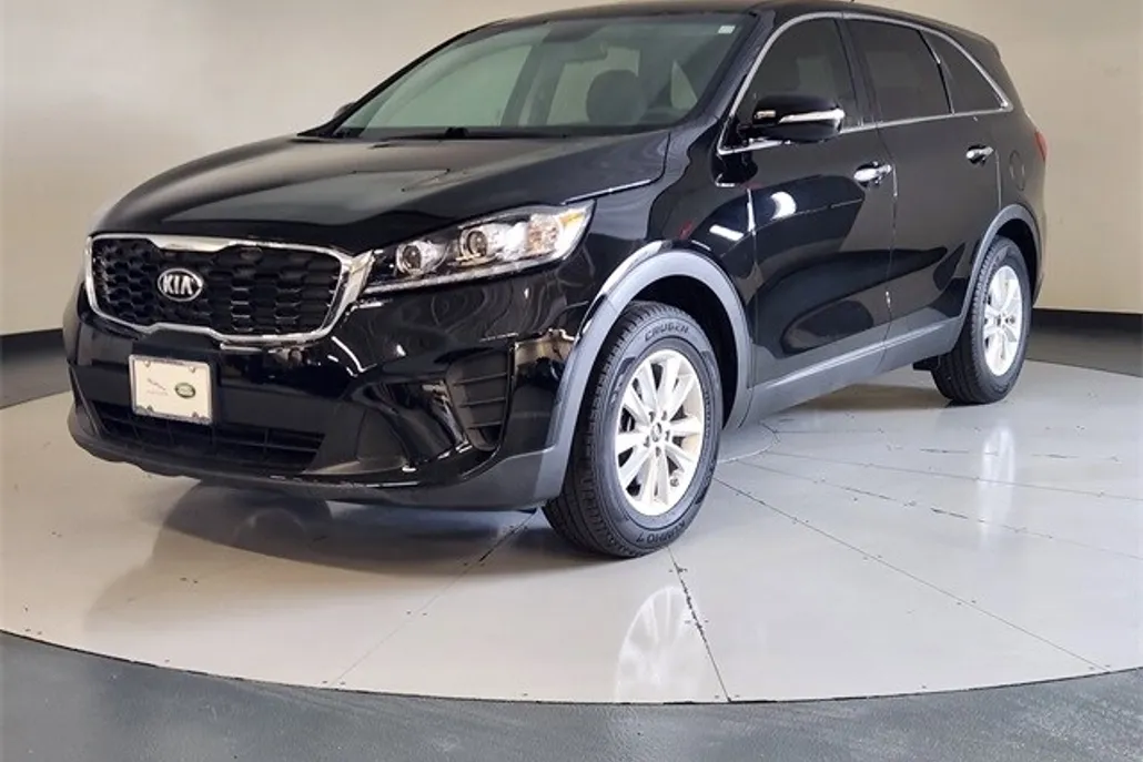2019 Kia Sorento L photo 1
