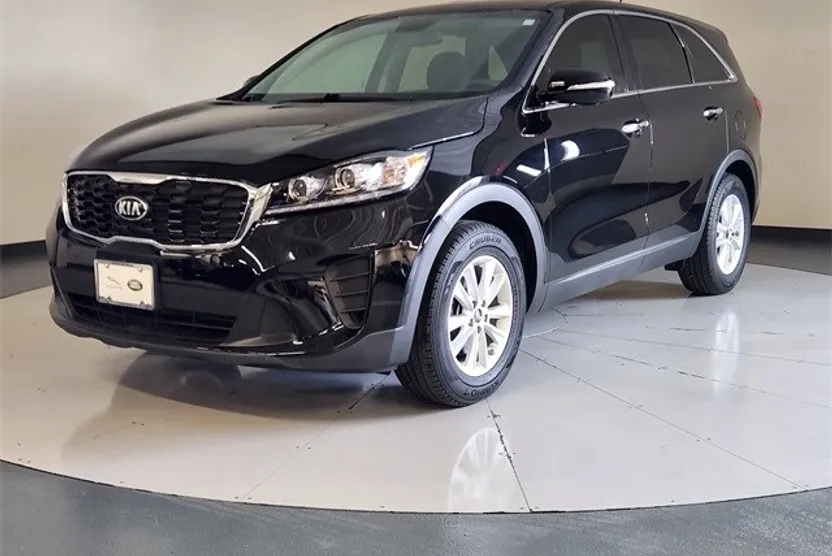 2019 Kia Sorento L photo 1