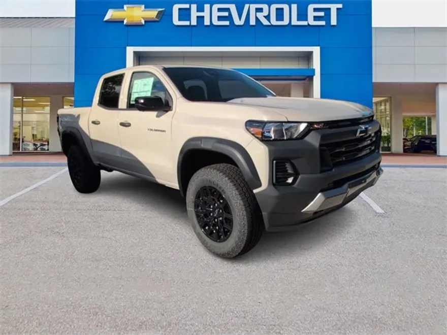 2026 Chevrolet Colorado Trail Boss photo 1