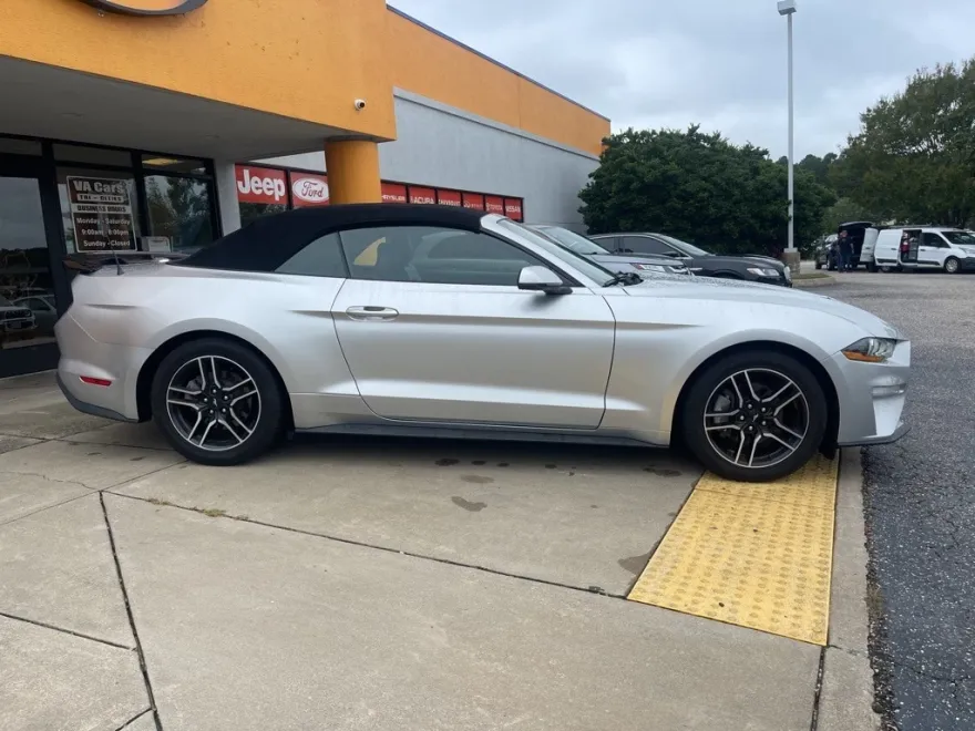2018 Ford Mustang EcoBoost Premium Convertible photo 1