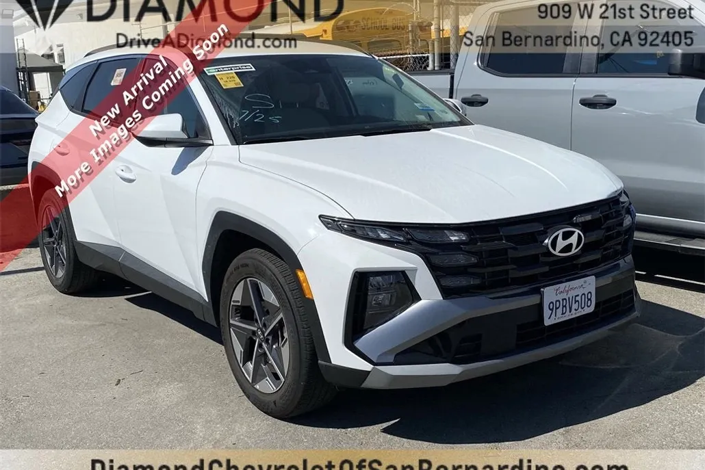 2025 Hyundai Tucson SEL photo 1