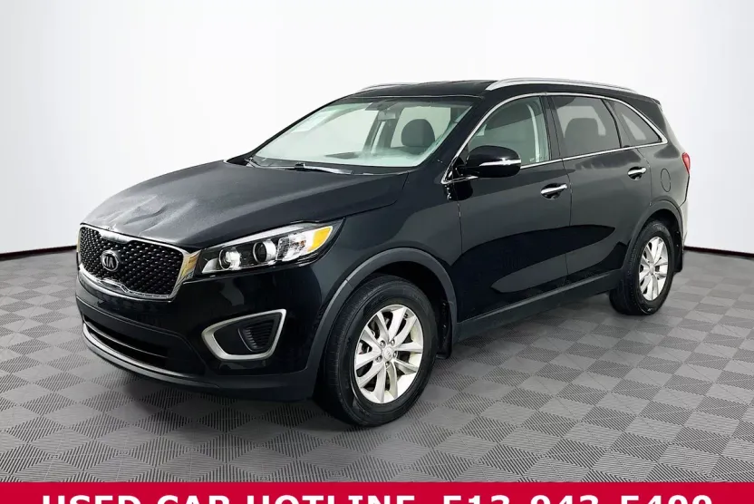 2018 Kia Sorento LX photo 1
