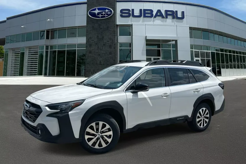 2025 Subaru Outback Premium photo 1