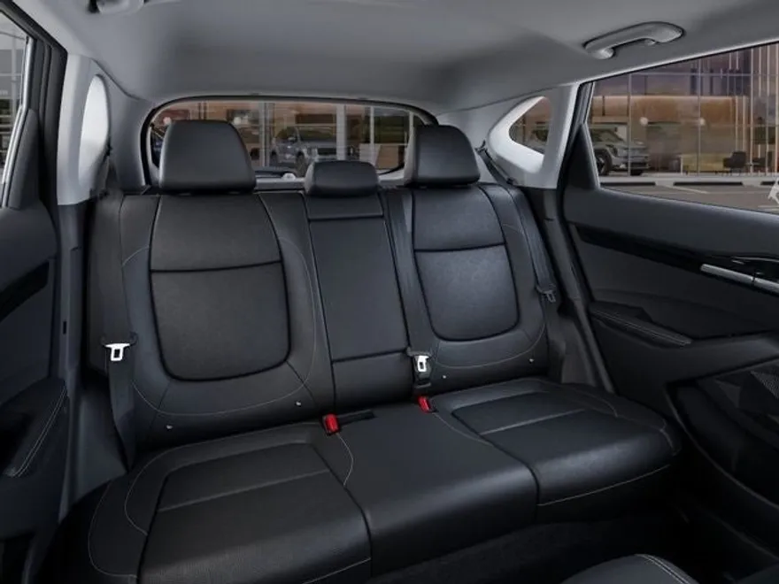 2025 Kia Seltos SX photo 16
