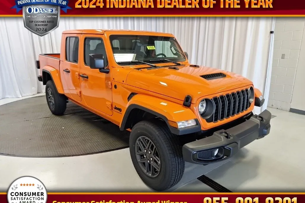 2025 Jeep Gladiator Sport S photo 1