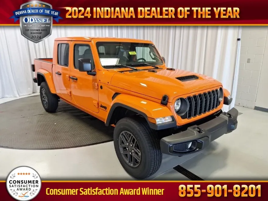 2025 Jeep Gladiator Sport S photo 1
