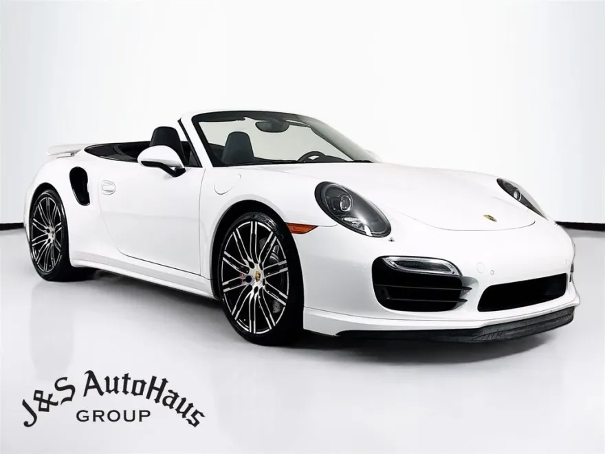 2016 Porsche 911 Turbo photo 1