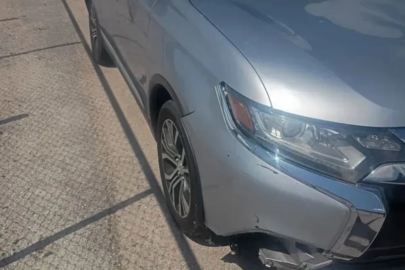 2017 Mitsubishi Outlander ES photo 1