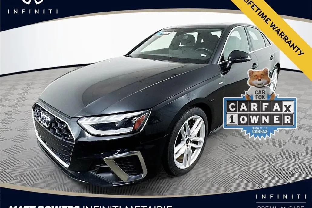 2023 Audi A4 S line Quattro Premium Plus photo 1