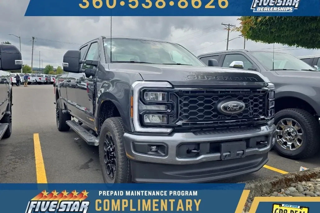 2025 Ford F-350 photo 1