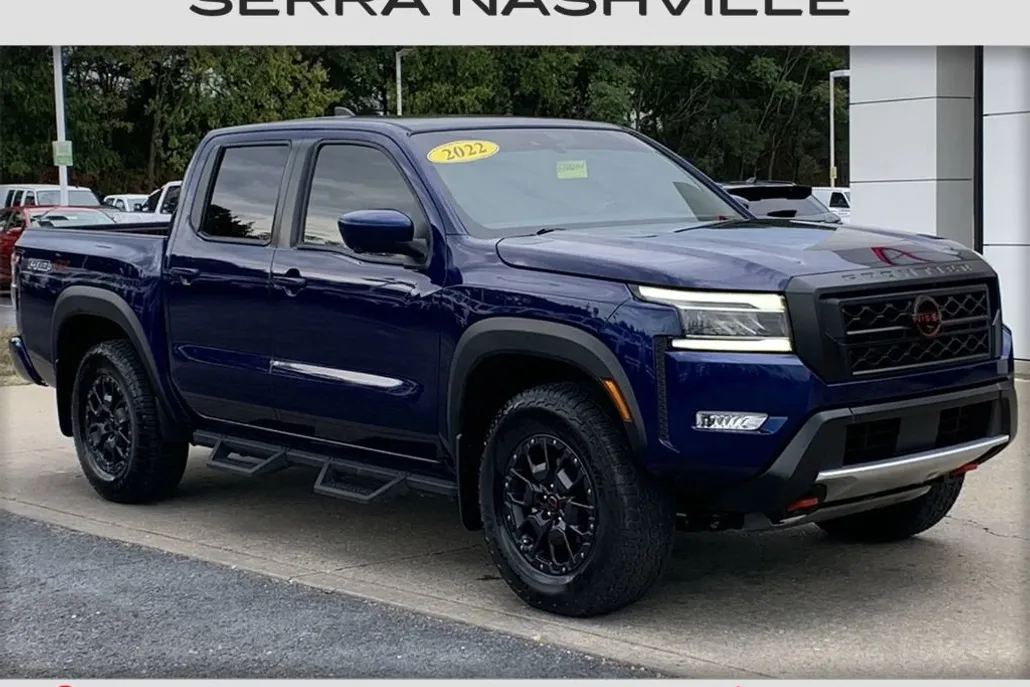 2022 Nissan Frontier PRO-4X photo 1