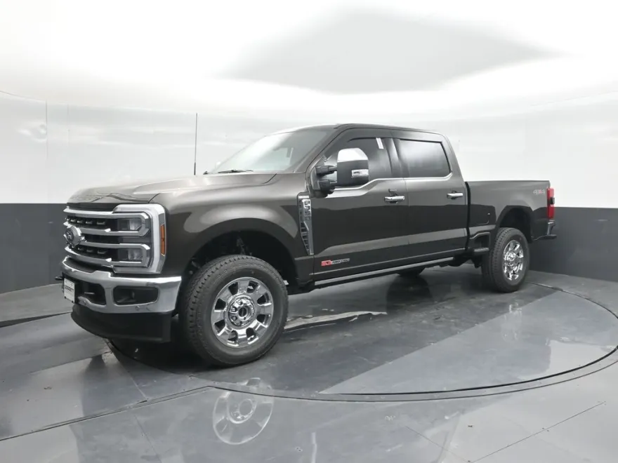 2025 Ford F-350 King Ranch photo 1