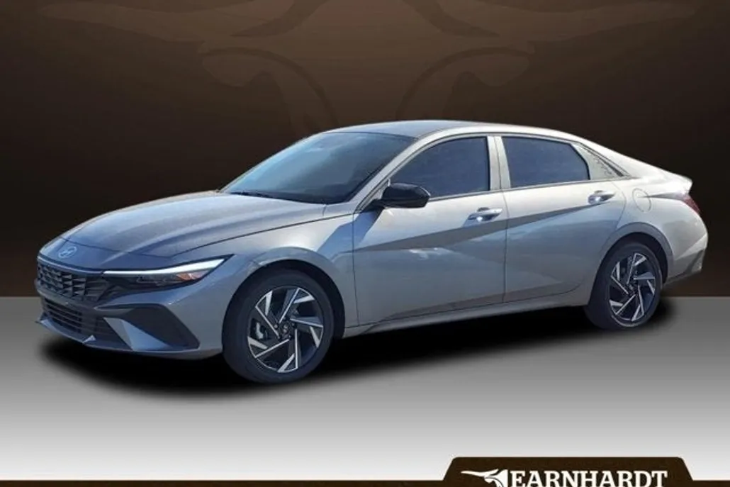 2025 Hyundai Elantra Blue SEL Sport photo 1