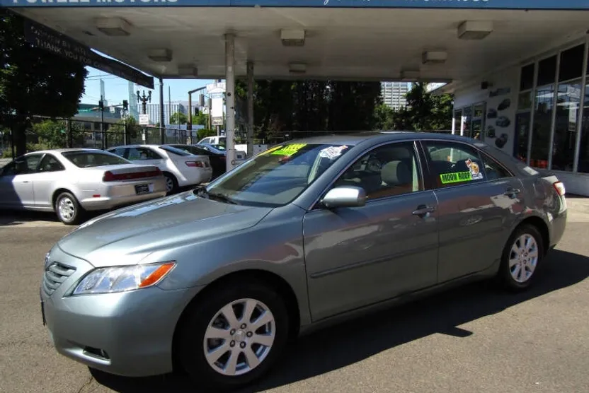 2007 Toyota Camry XLE photo 1