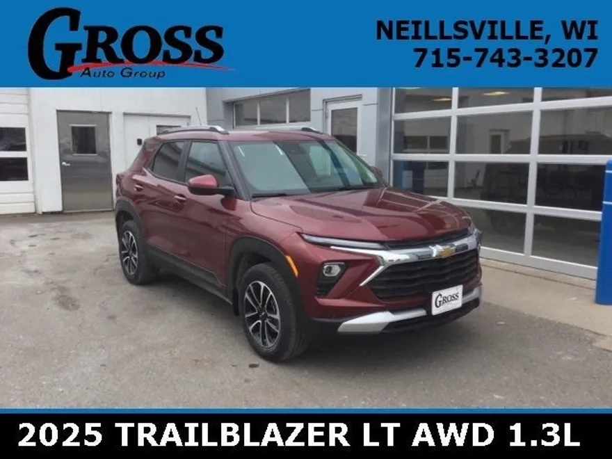 2025 Chevrolet Trailblazer LT photo 1