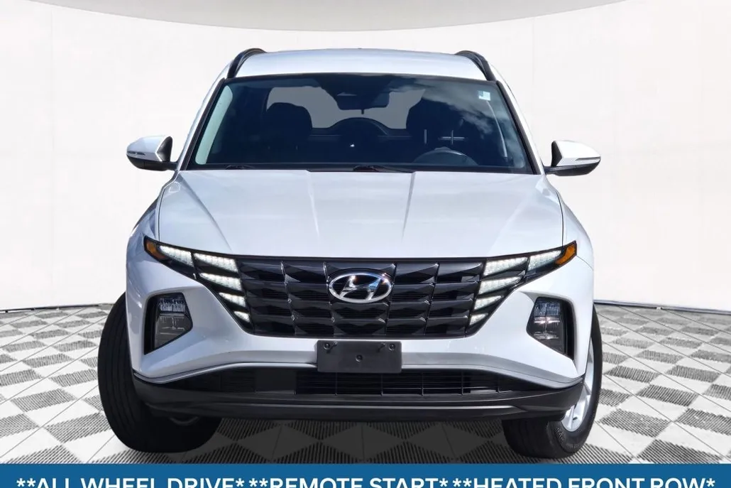 2022 Hyundai Tucson SEL photo 1