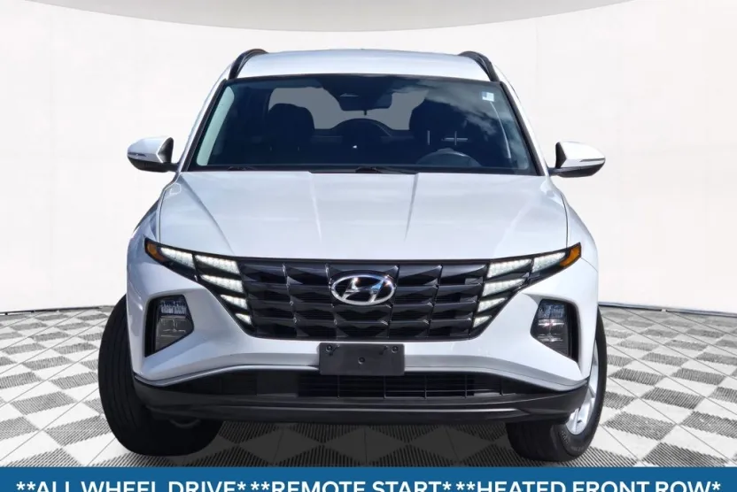 2022 Hyundai Tucson SEL photo 1