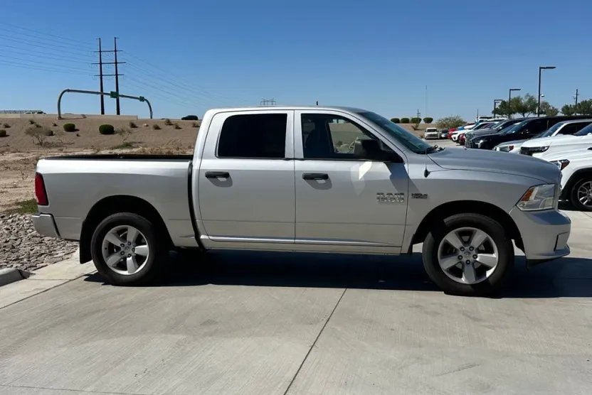2014 Ram 1500 Express photo 1