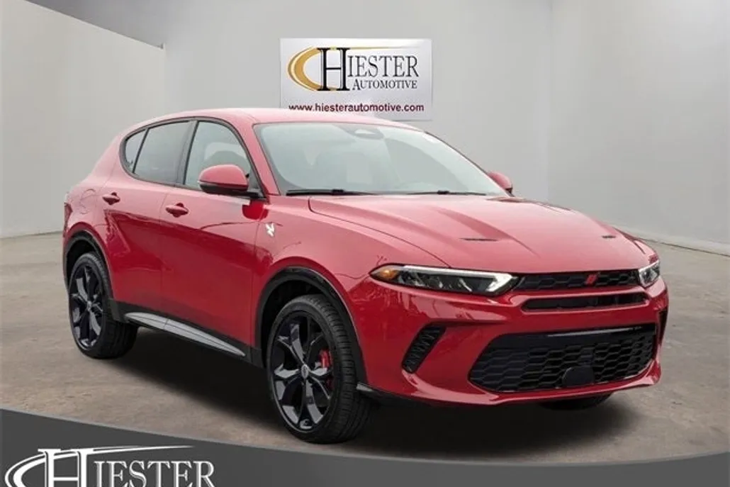 2024 Dodge Hornet R/T photo 1