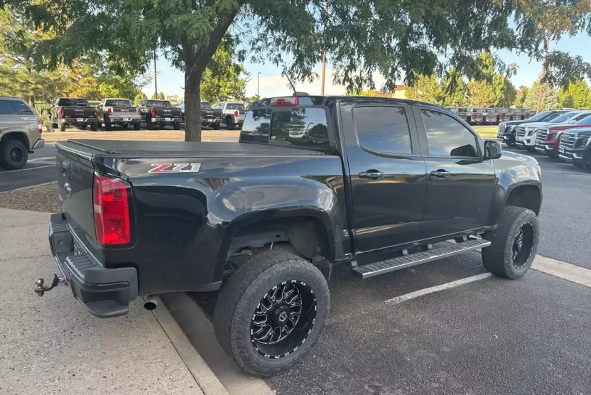 2016 Chevrolet Colorado Z71 photo 1