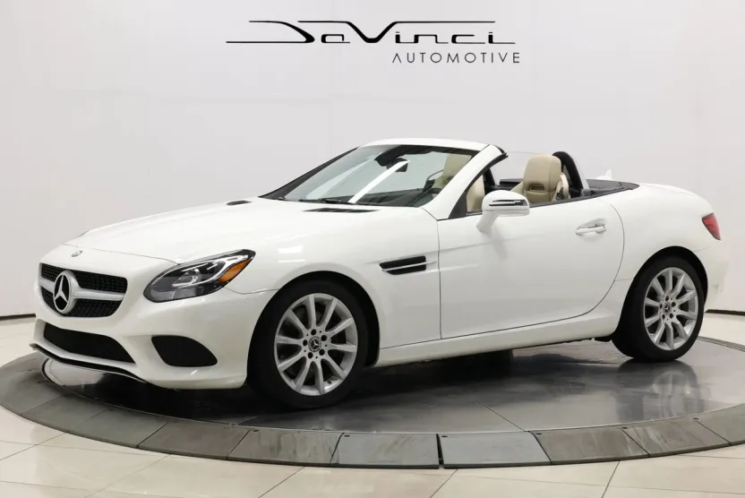 2017 Mercedes Benz SLC 300 photo 1