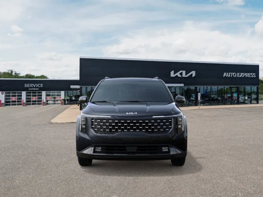 2026 Kia Carnival SX photo 1