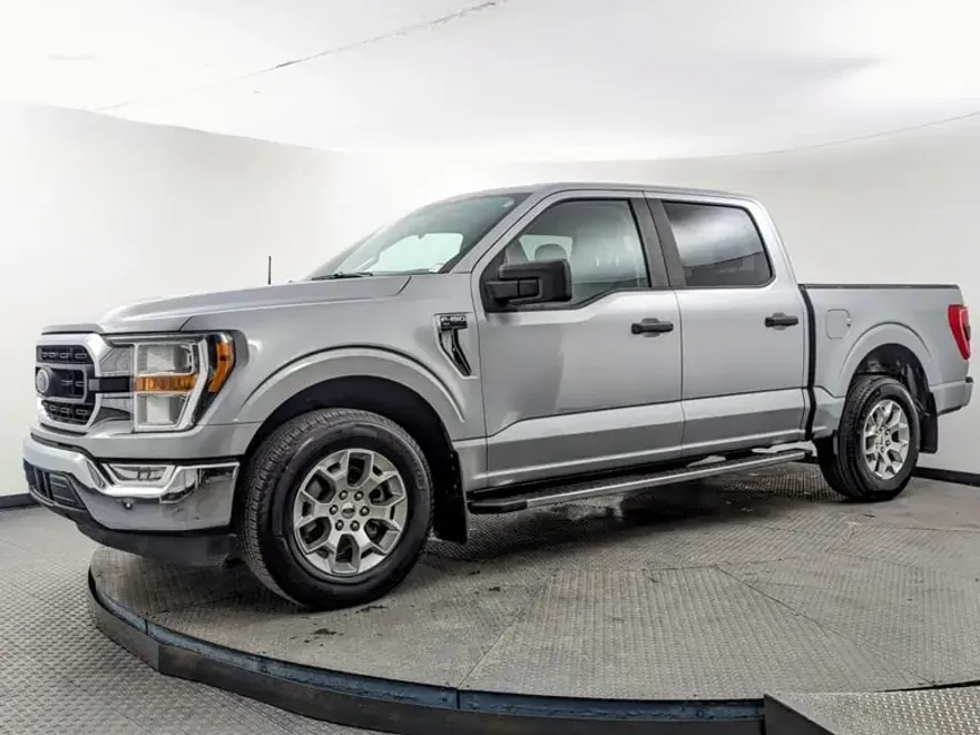 2021 Ford F-150 XLT photo 1