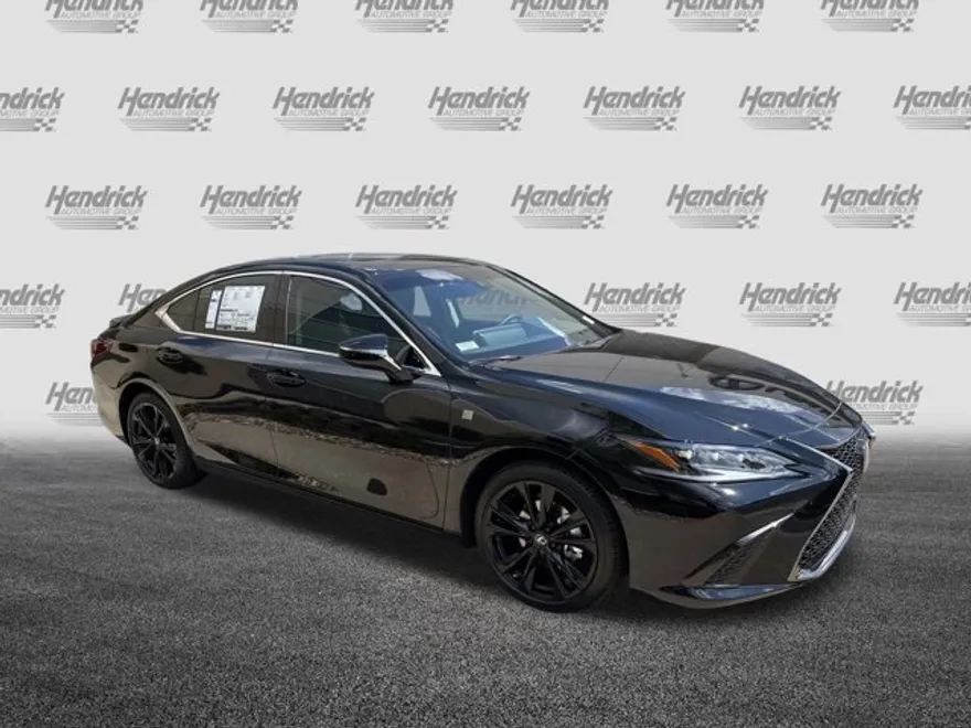 2025 Lexus ES 300h F SPORT Design photo 1