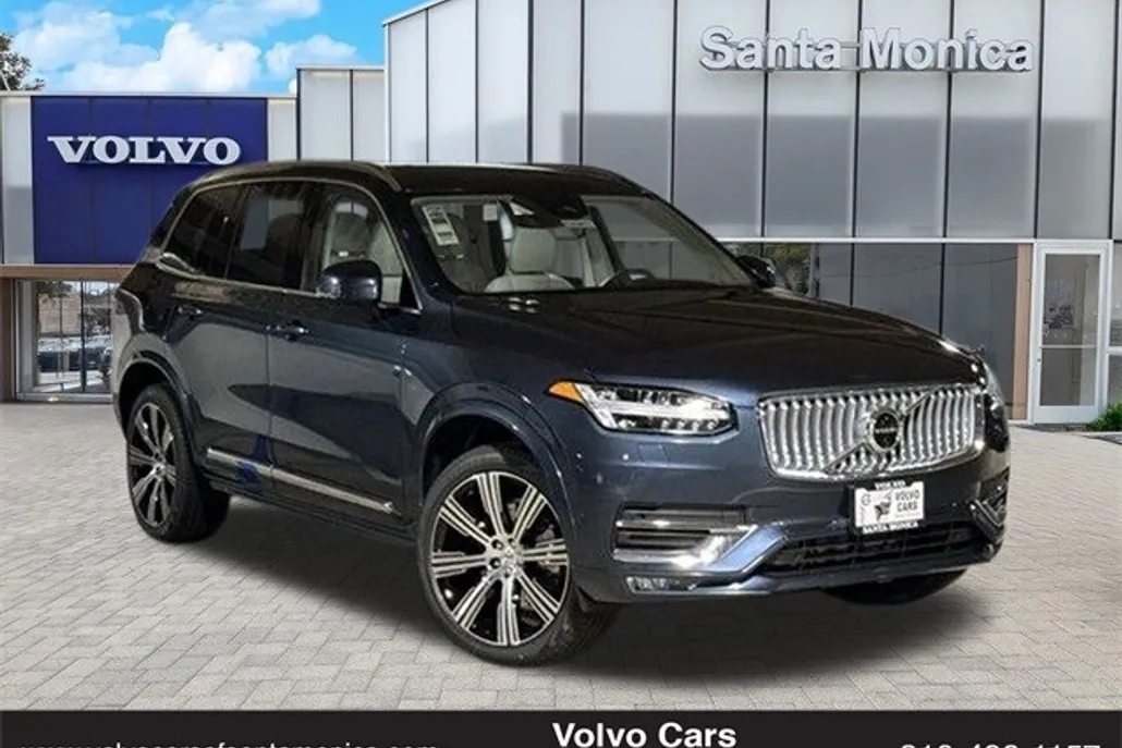 2025 Volvo XC90 photo 1