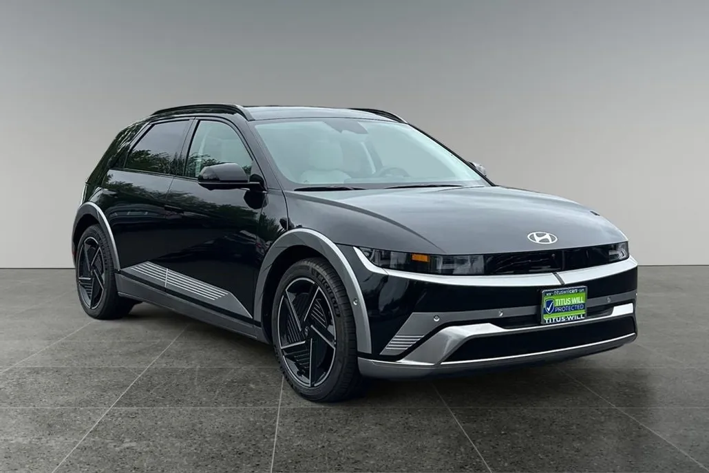 2025 Hyundai Ioniq 5 Limited photo 1