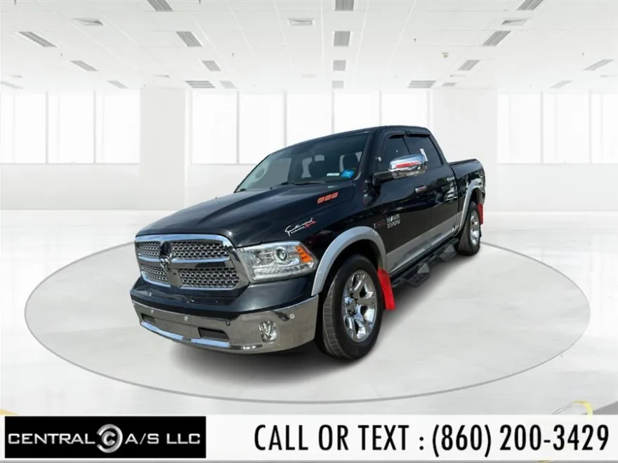 2018 Ram 1500 Laramie photo 1