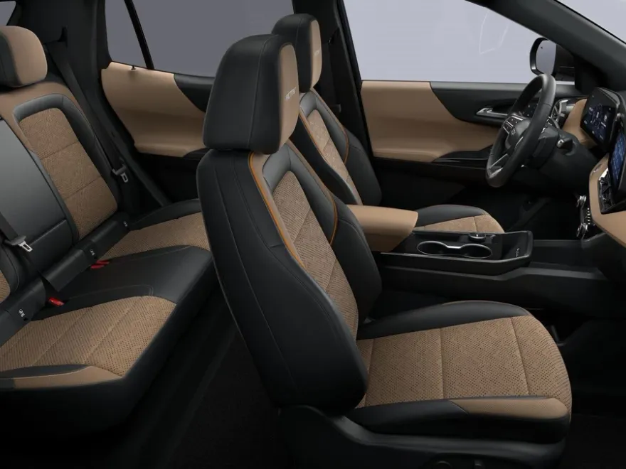 2026 Chevrolet Equinox ACTIV photo 28