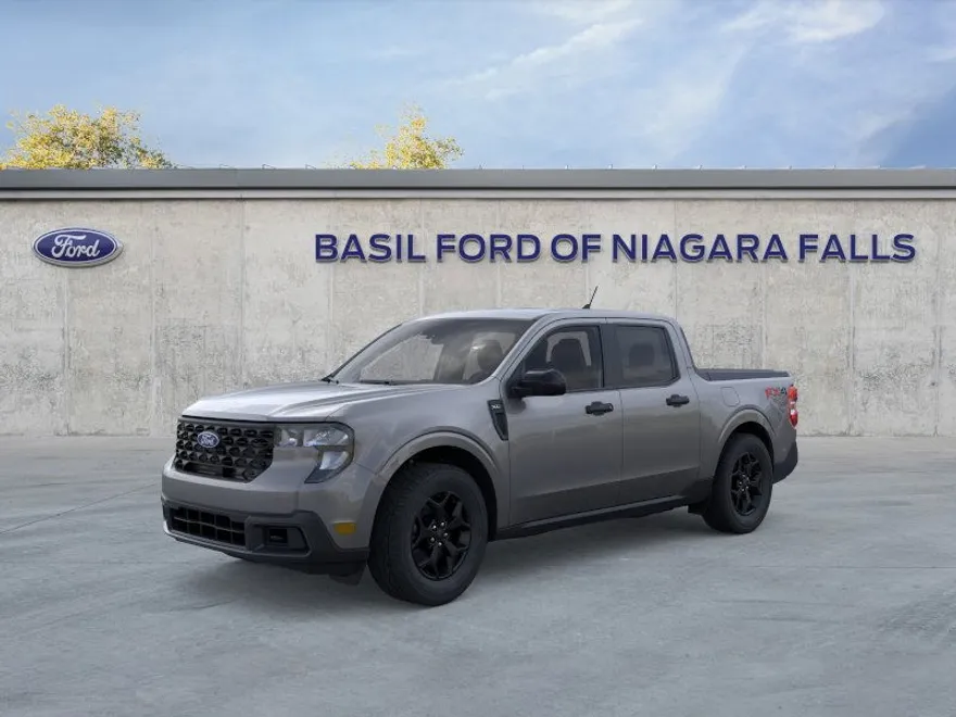 2025 Ford Maverick XLT photo 1