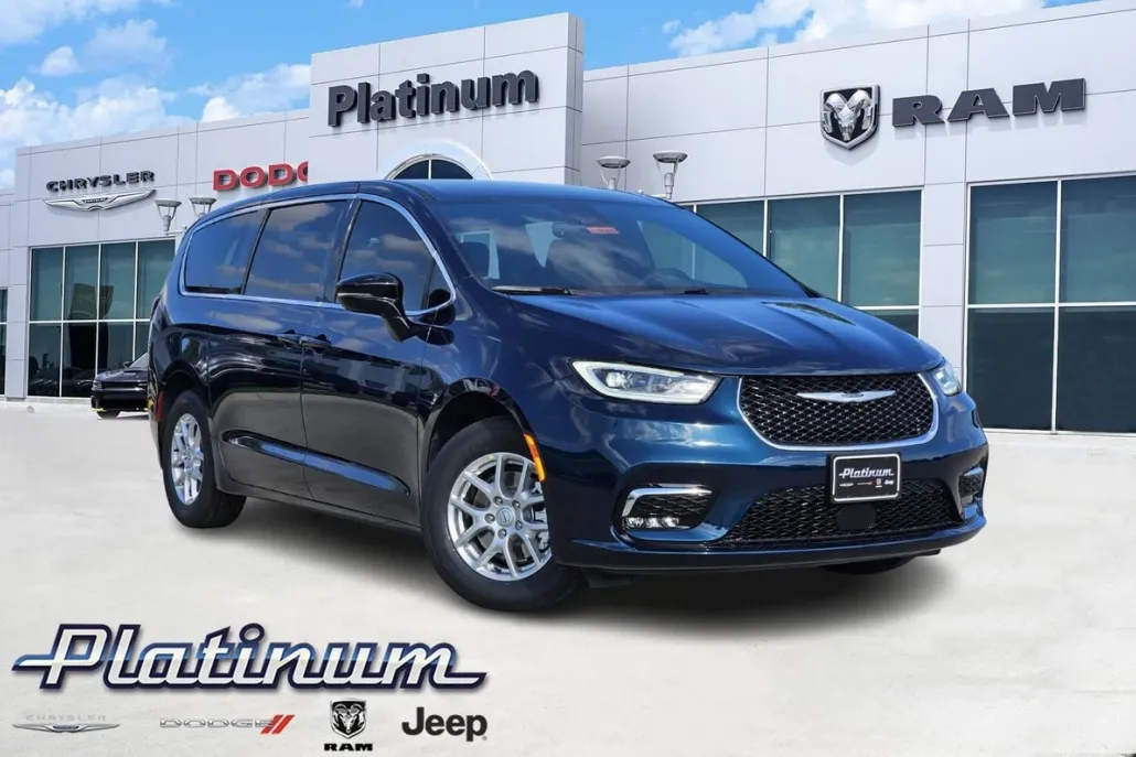 2025 Chrysler Pacifica photo 1