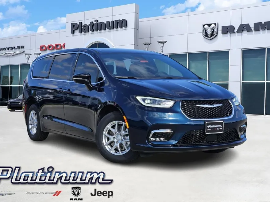 2025 Chrysler Pacifica photo 1