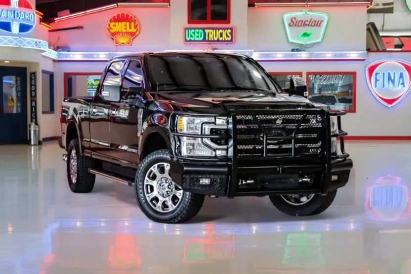 2020 Ford F-250 Lariat photo 1