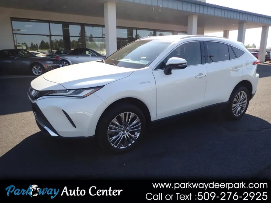 2021 Toyota Venza XLE photo 1