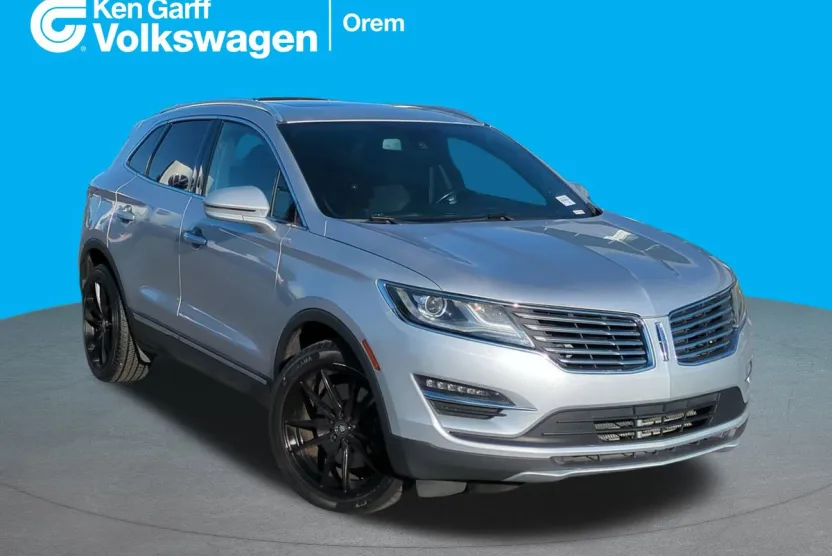 2017 Lincoln MKC Reserve photo 1