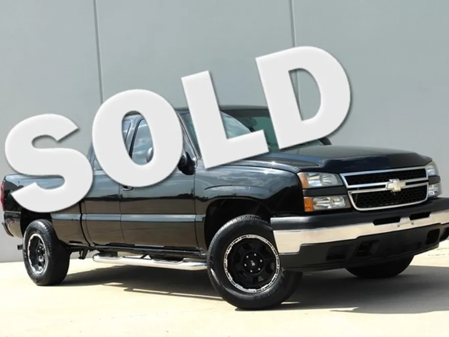 2007 Chevrolet Silverado 1500 Work Truck photo 1