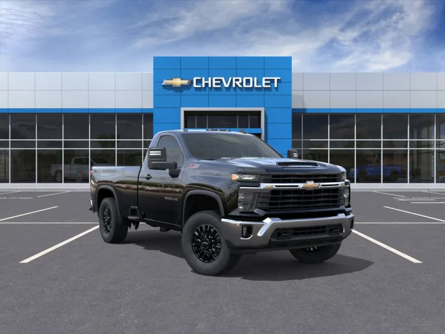 2026 Chevrolet Silverado LT photo 1