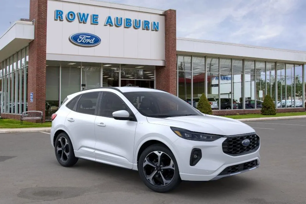 2024 Ford Escape ST-Line Elite photo 1