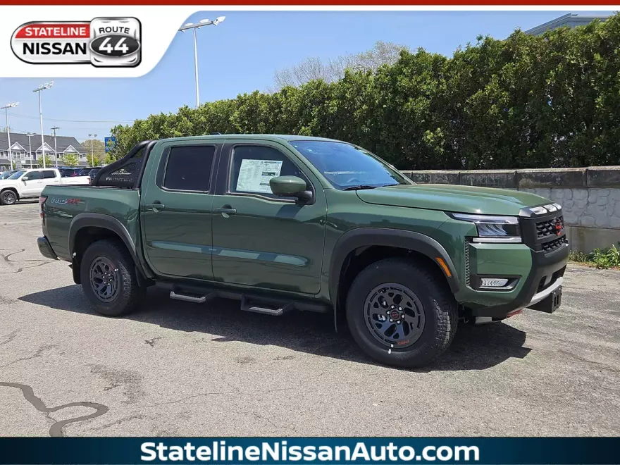 2025 Nissan Frontier PRO-4X photo 1