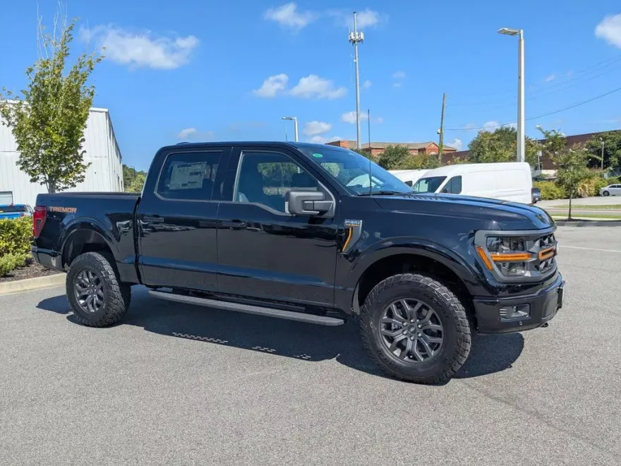 2025 Ford F-150 Tremor photo 1