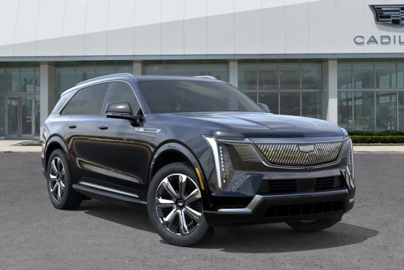 2026 Cadillac Escalade IQ Luxury photo 1