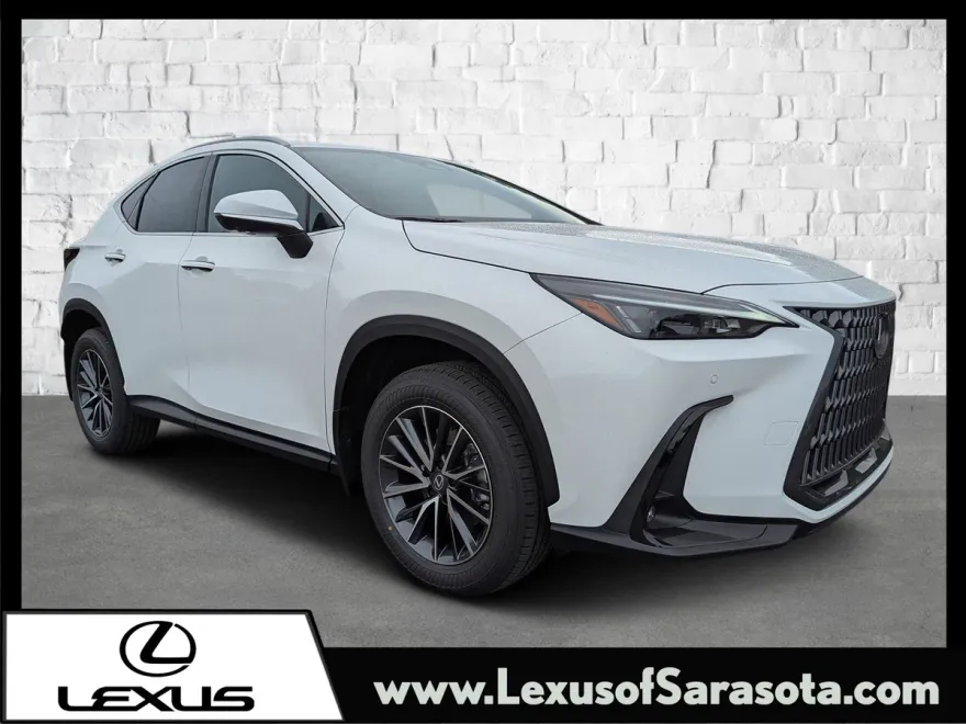 2026 Lexus NX 350 Premium photo 1