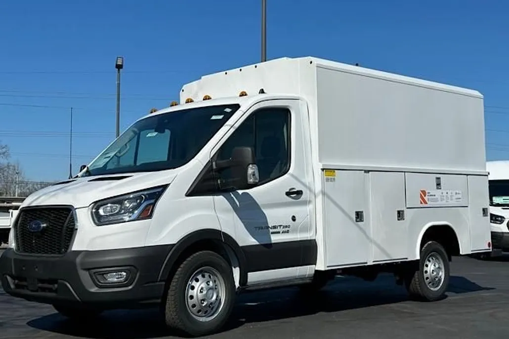 2024 Ford Transit photo 1