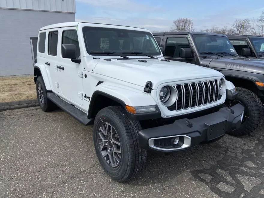 2025 Jeep Wrangler Sahara photo 1