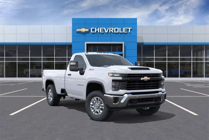 2026 Chevrolet Silverado 3500HD photo 1