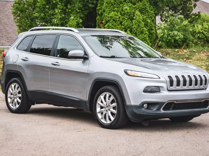 2016 Jeep Cherokee Limited photo 1